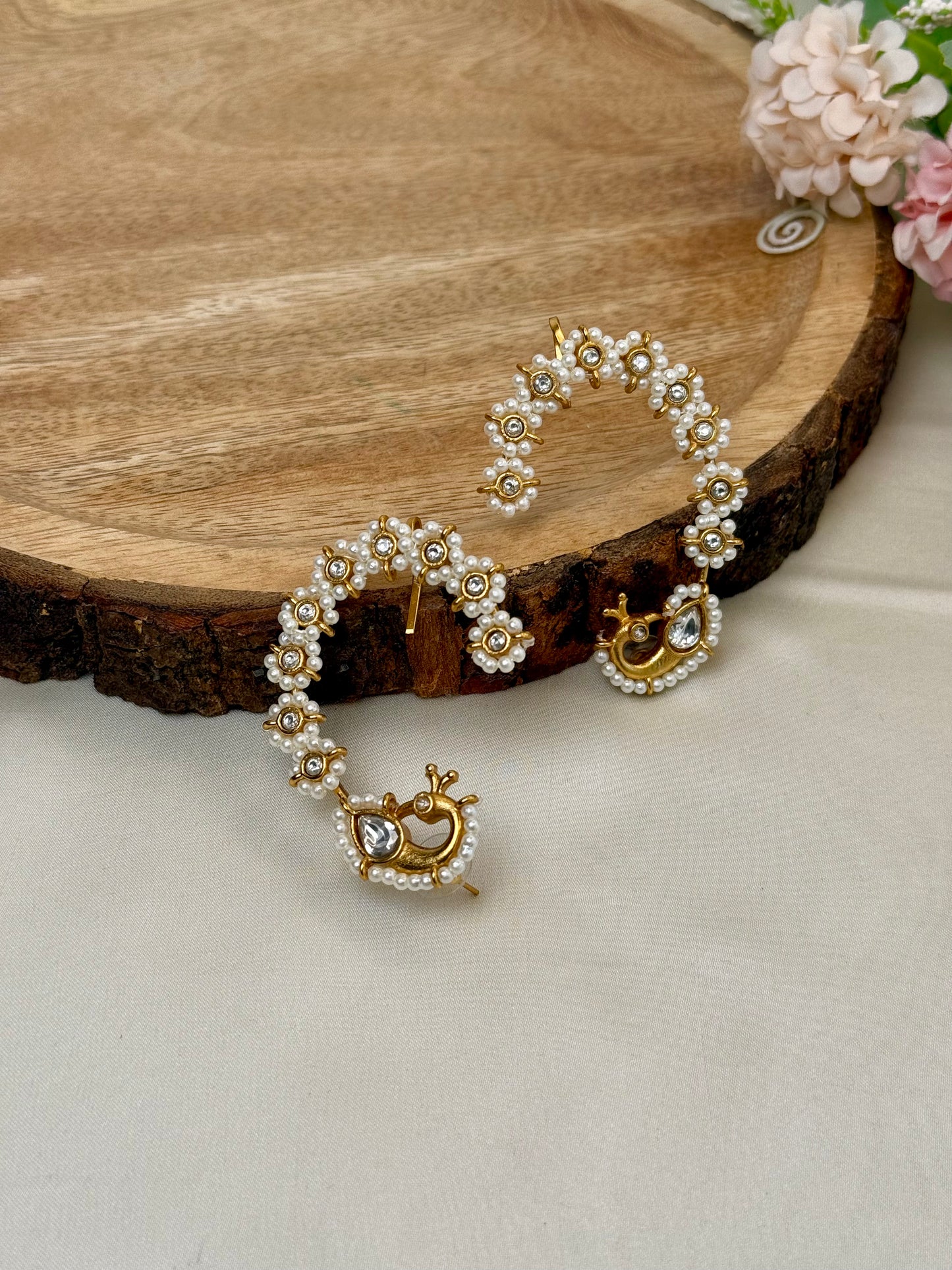 Peacock Pearl Earcuff