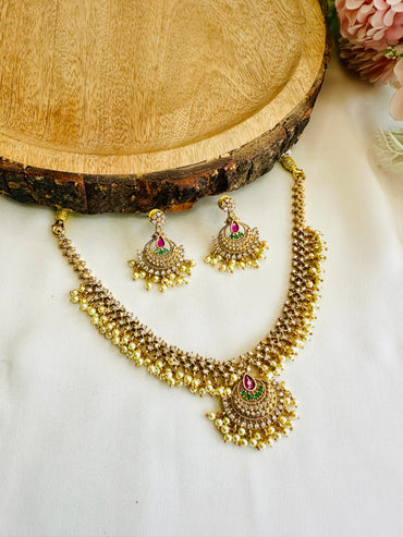 AD Sorowski Temple Finish Necklace Set