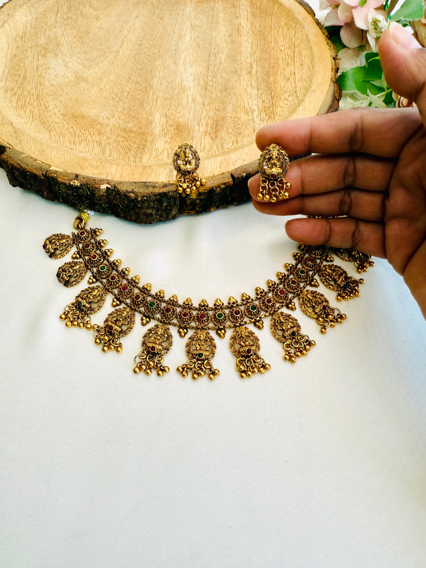 Temple Necklace Set