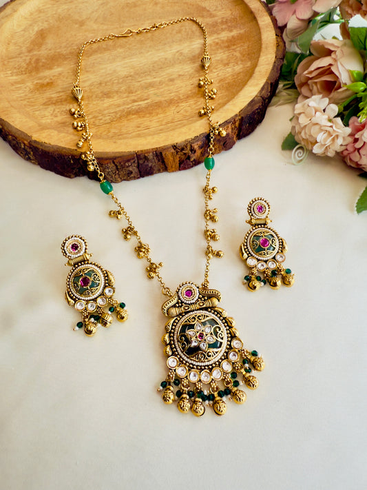 Rajwadi Pendant Set