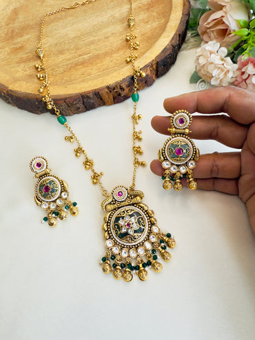 Rajwadi Pendant Set