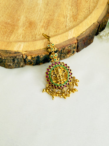 Lakshmi Motif Kemp Mang Tika