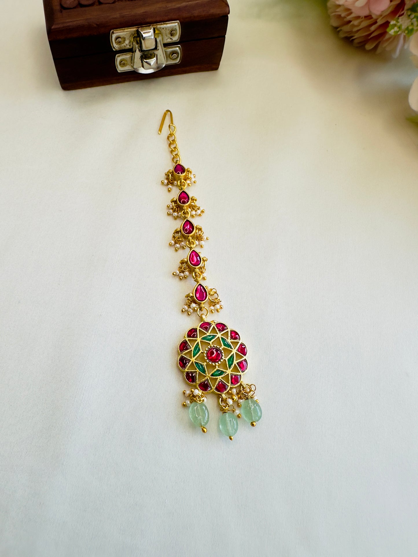 Multicolor Jadau Mangtika