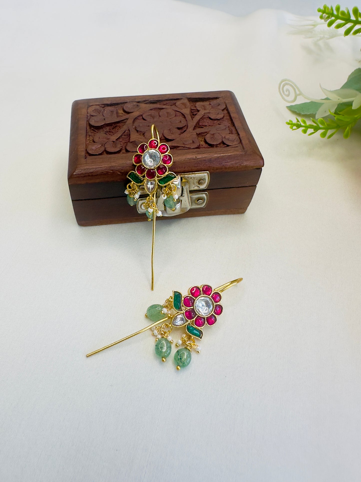 Flower Design Jadau Pin Bugadi