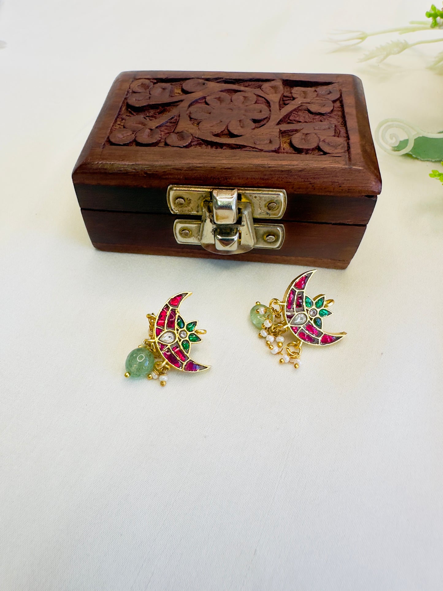 Multicolor Chand Jadau Bugadi