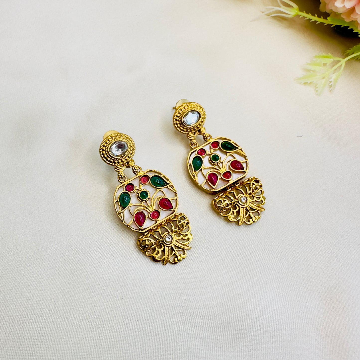 Apala Polish Inlay work Hasli with Earrings