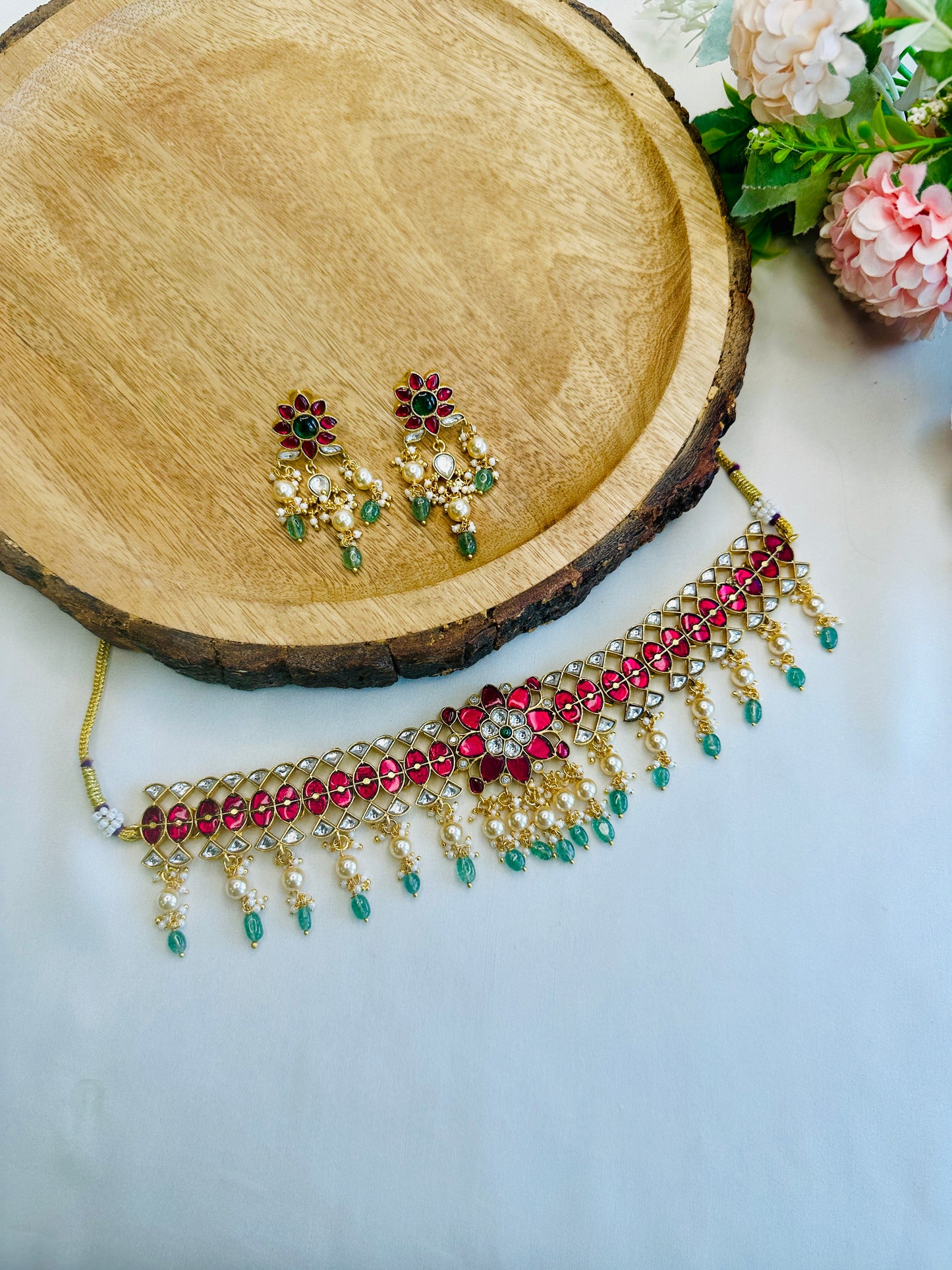 Jadau Flexible Choker Set