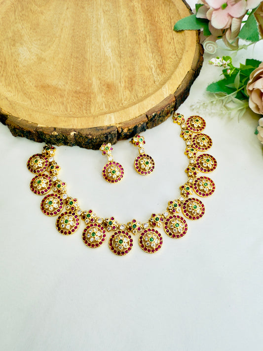 Round Pendant AD Necklace Set