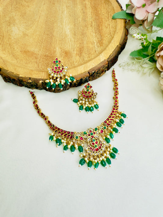 Jadau Necklace Set
