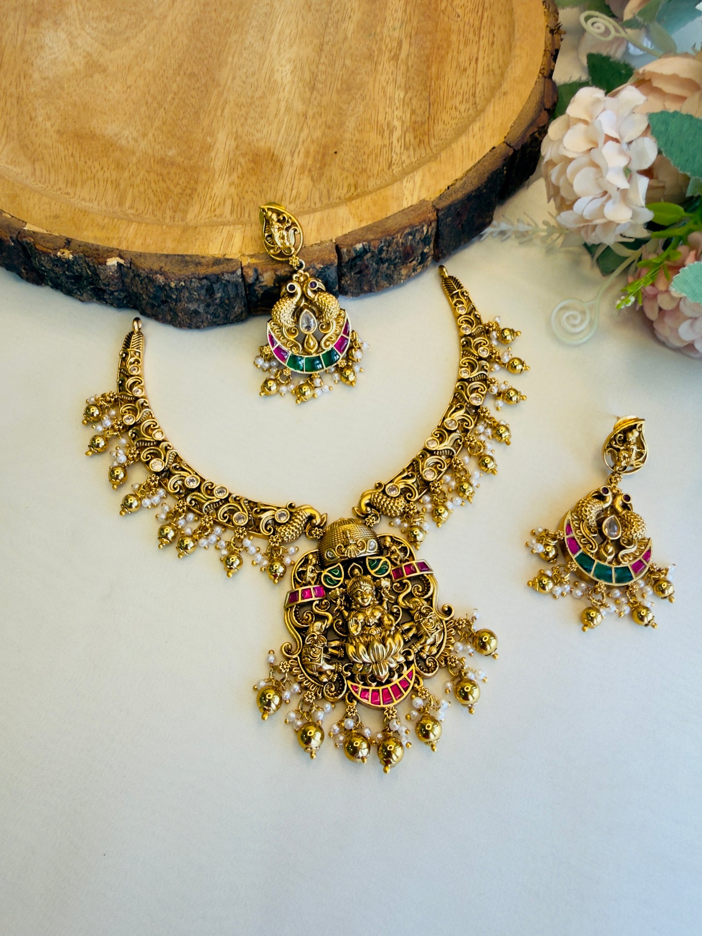 Gold replica Jadau Necklace Set