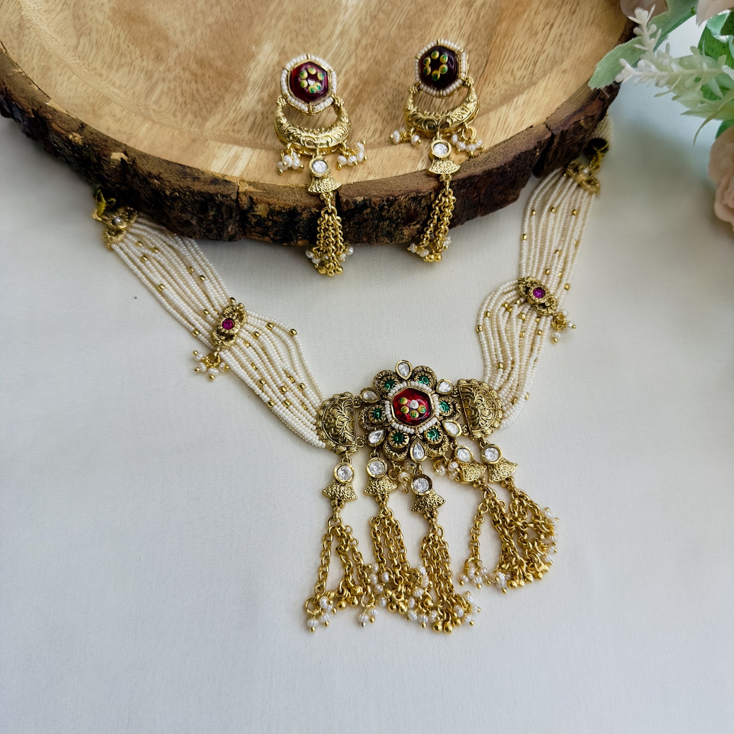 Tassel Pendant Rajwadi Choker Set