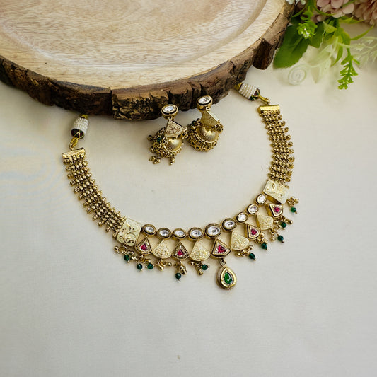 Kundan Meena Sleek Necklace Set