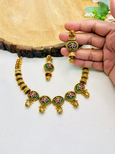 Beautiful Sleek Gold look alike Necklace set