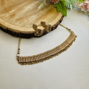 Golden Choker With Jhumki Earrings