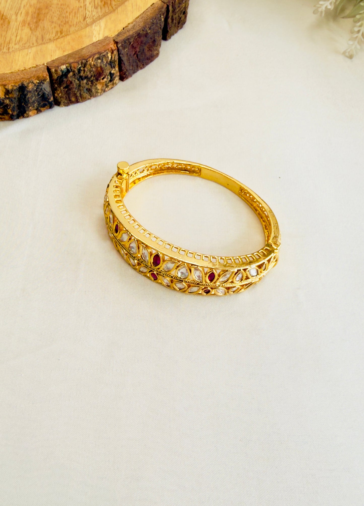Ruby Moissanite Openable Bracelet