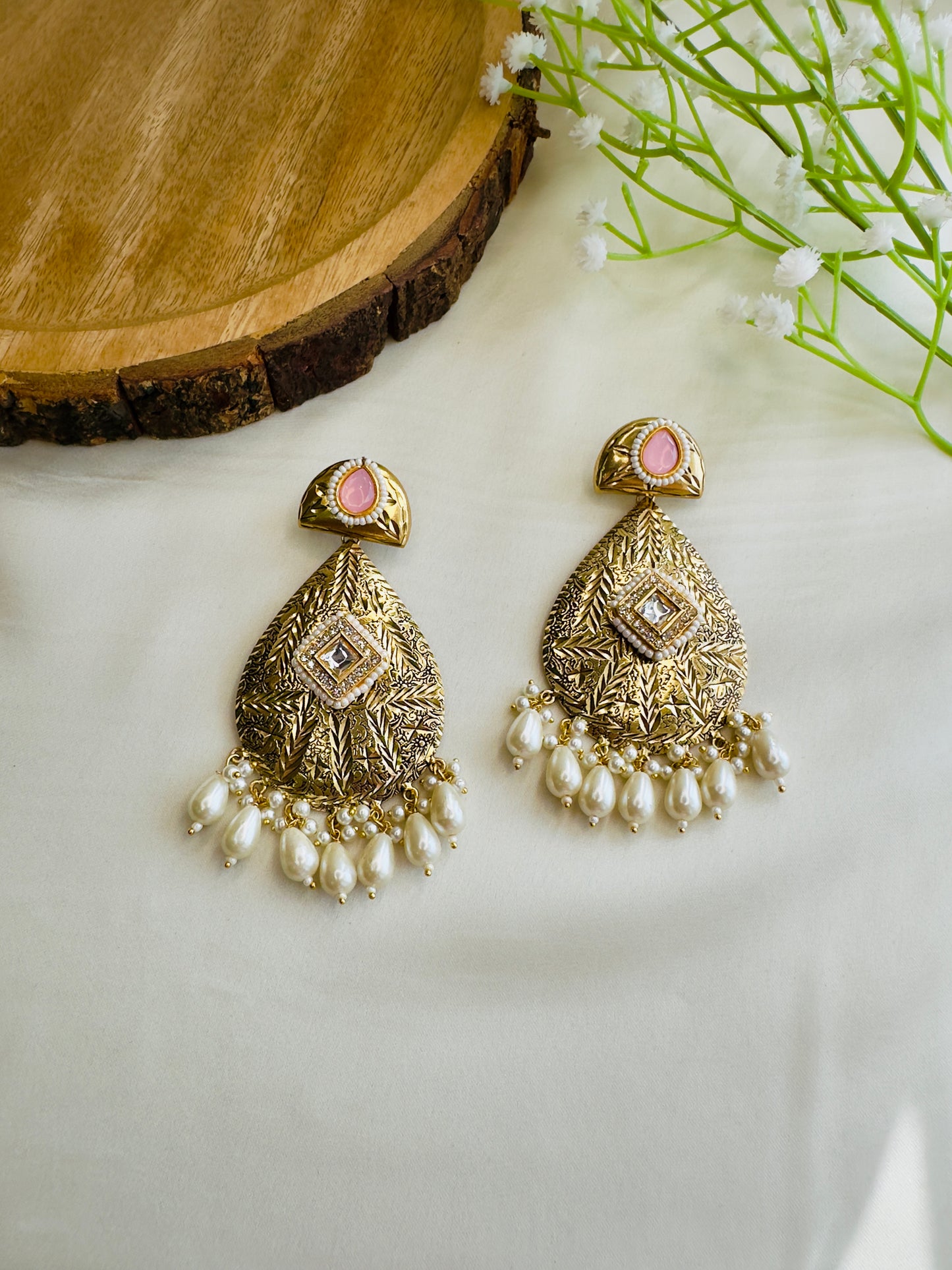 Leaf shape beautiful Silver Replica Dangler