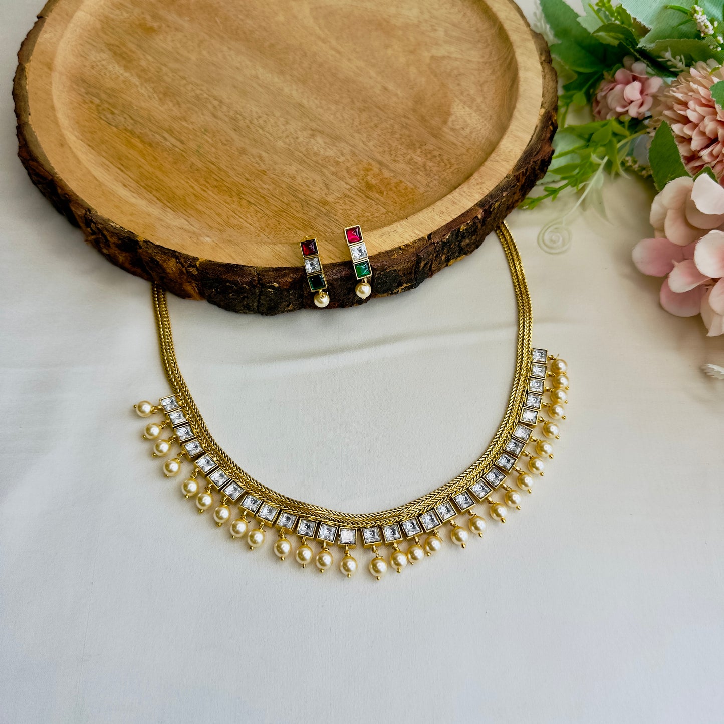 Reversible Multicolor Jadau Necklace Set