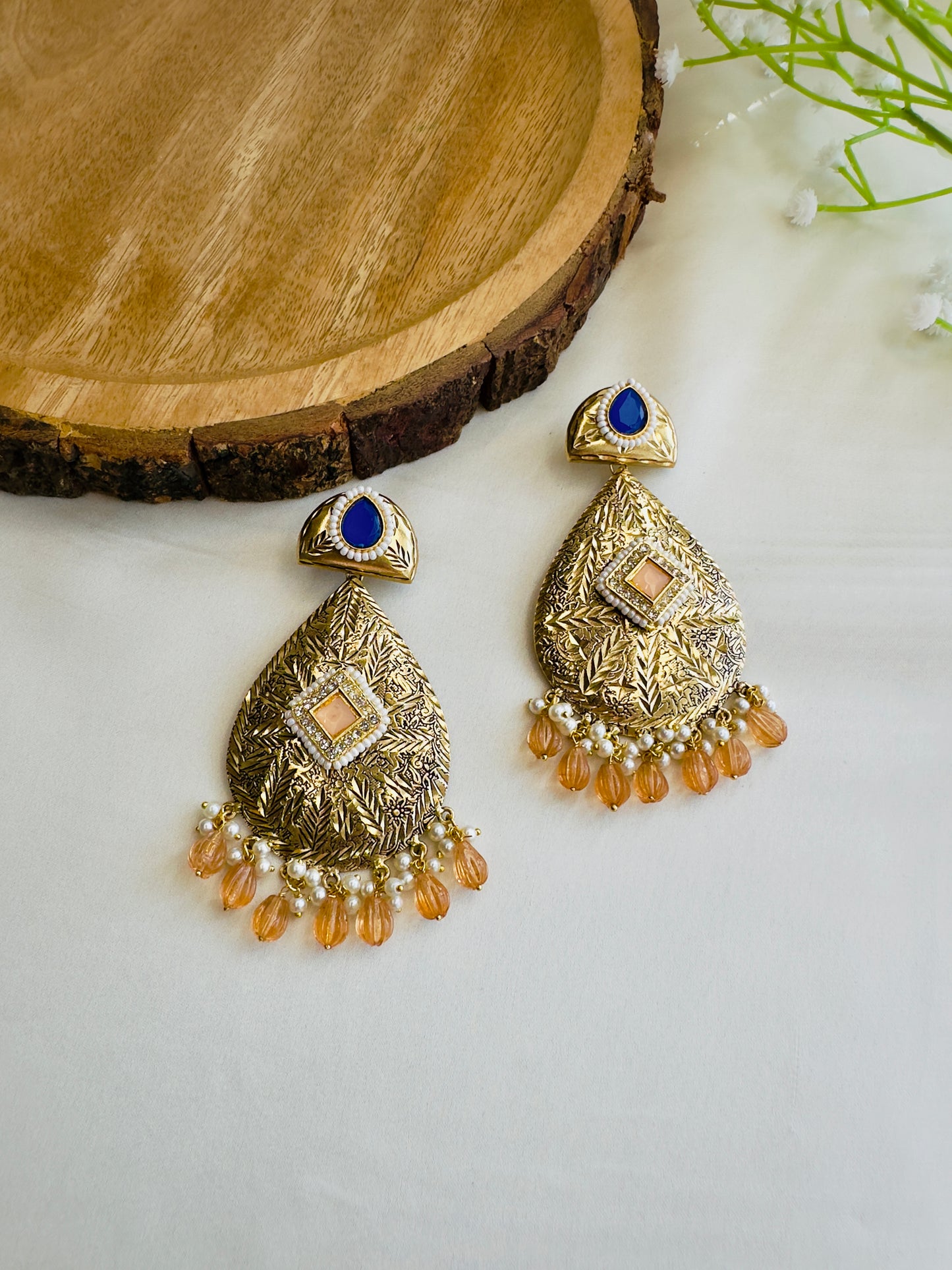 Leaf shape beautiful Silver Replica Dangler