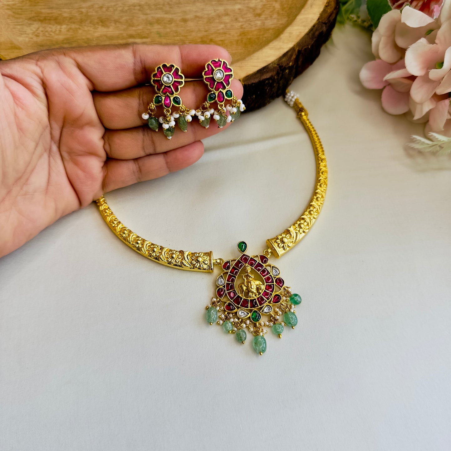 Krishna Motif Jadau Hasli Necklace Set