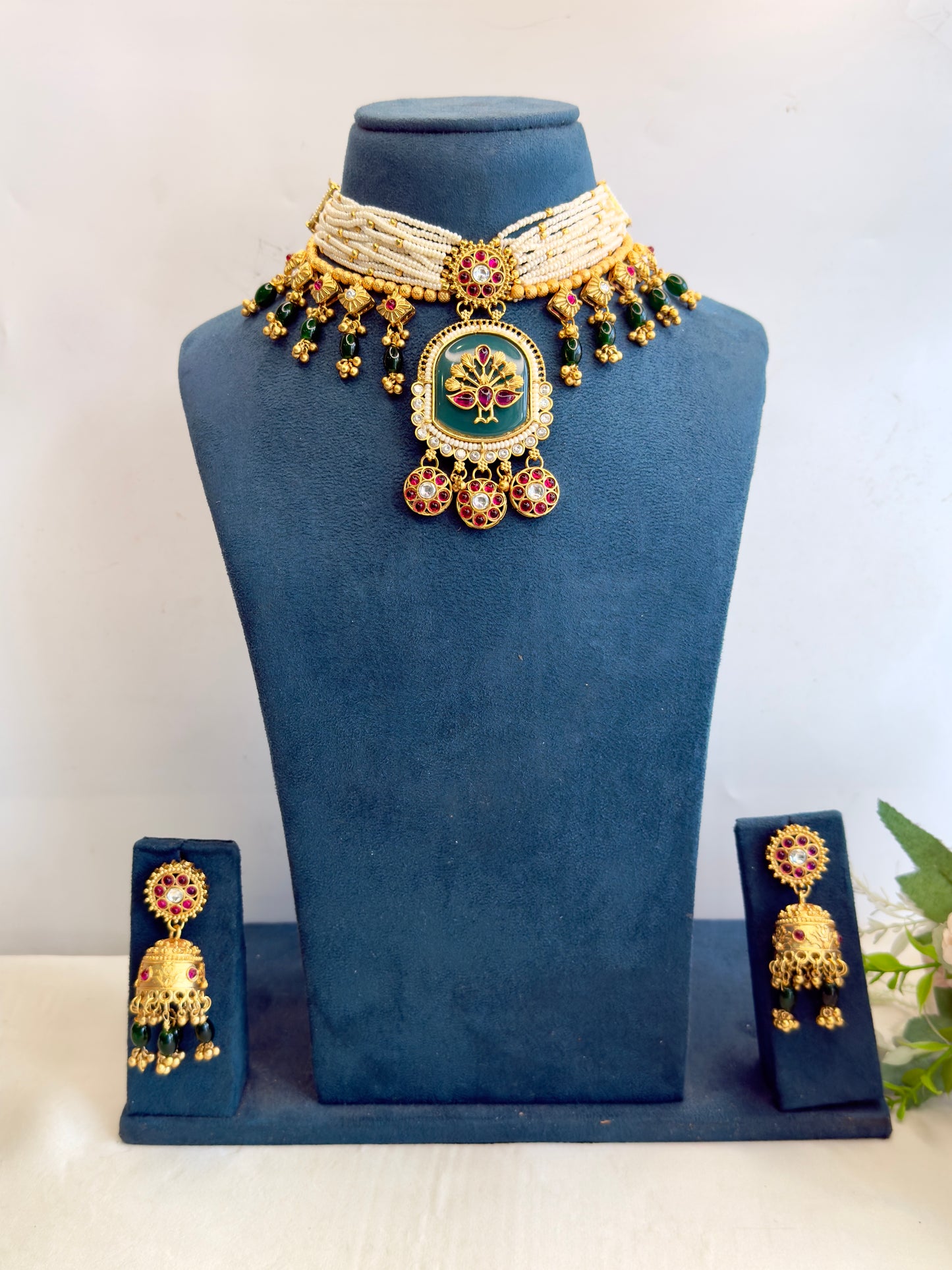 Rajawadi Choker Necklace Set
