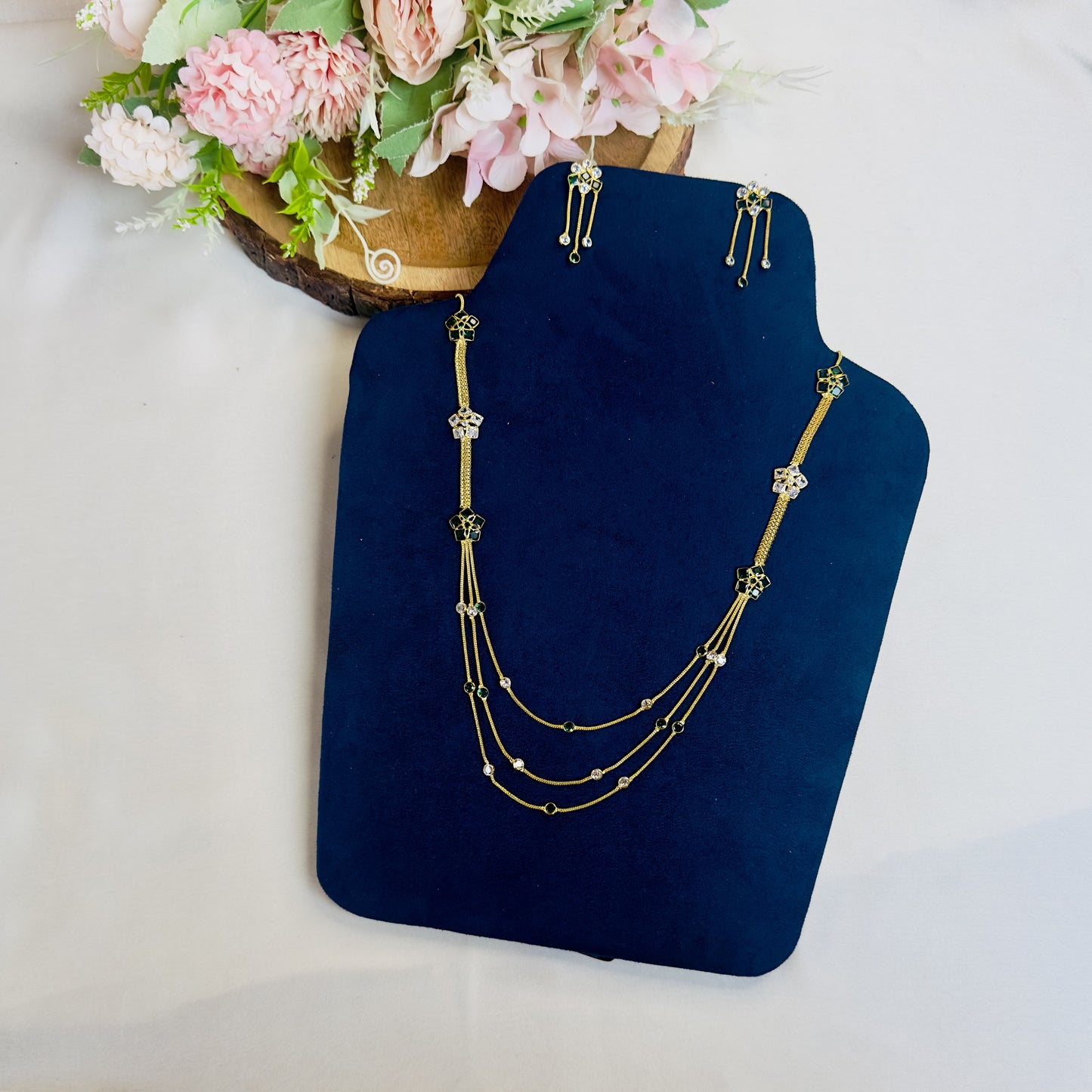 Polki Three Layer Sleek Necklace Set