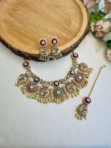 Heritage Necklace Set with Mangtika