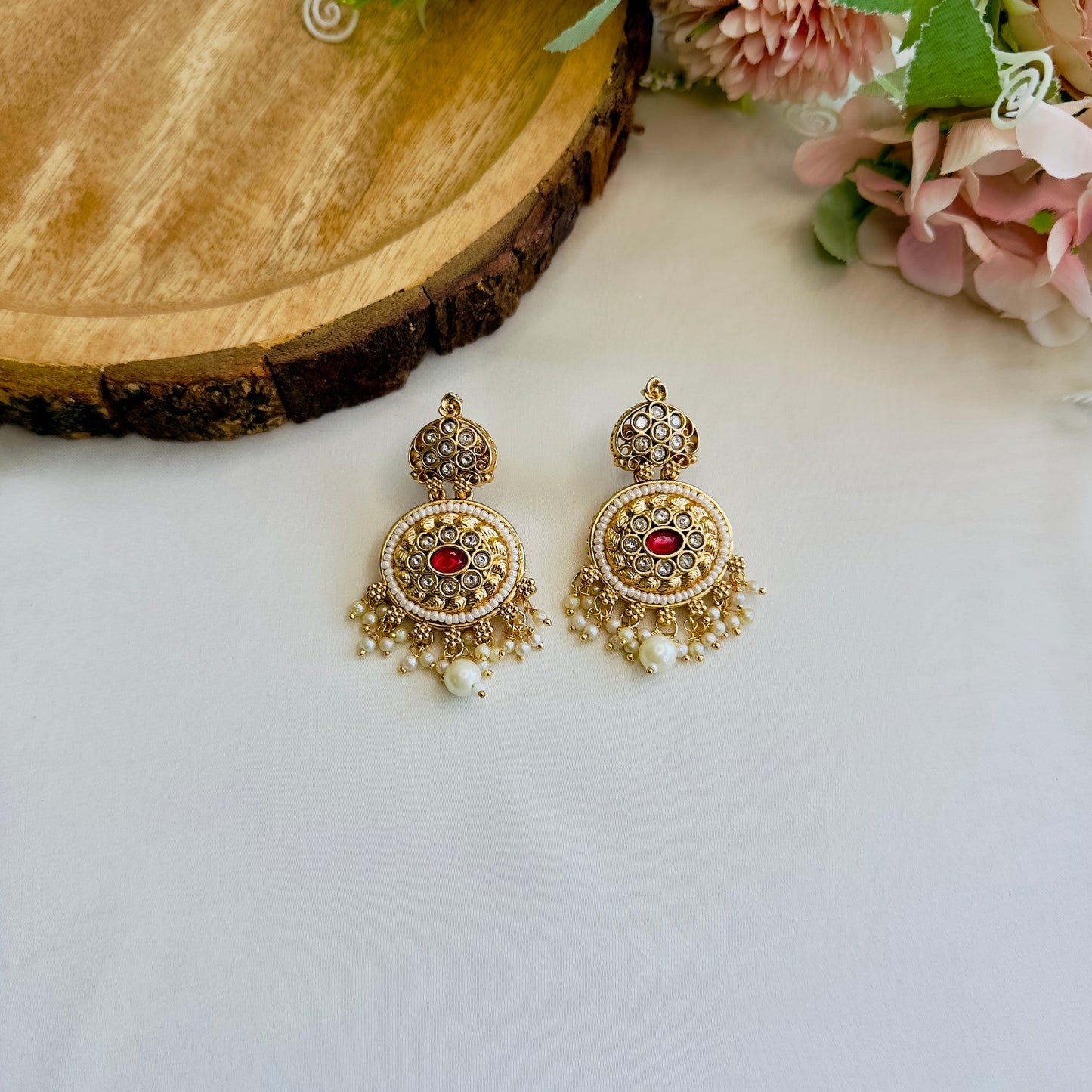 Golden White Long Rajwadi Necklace Set