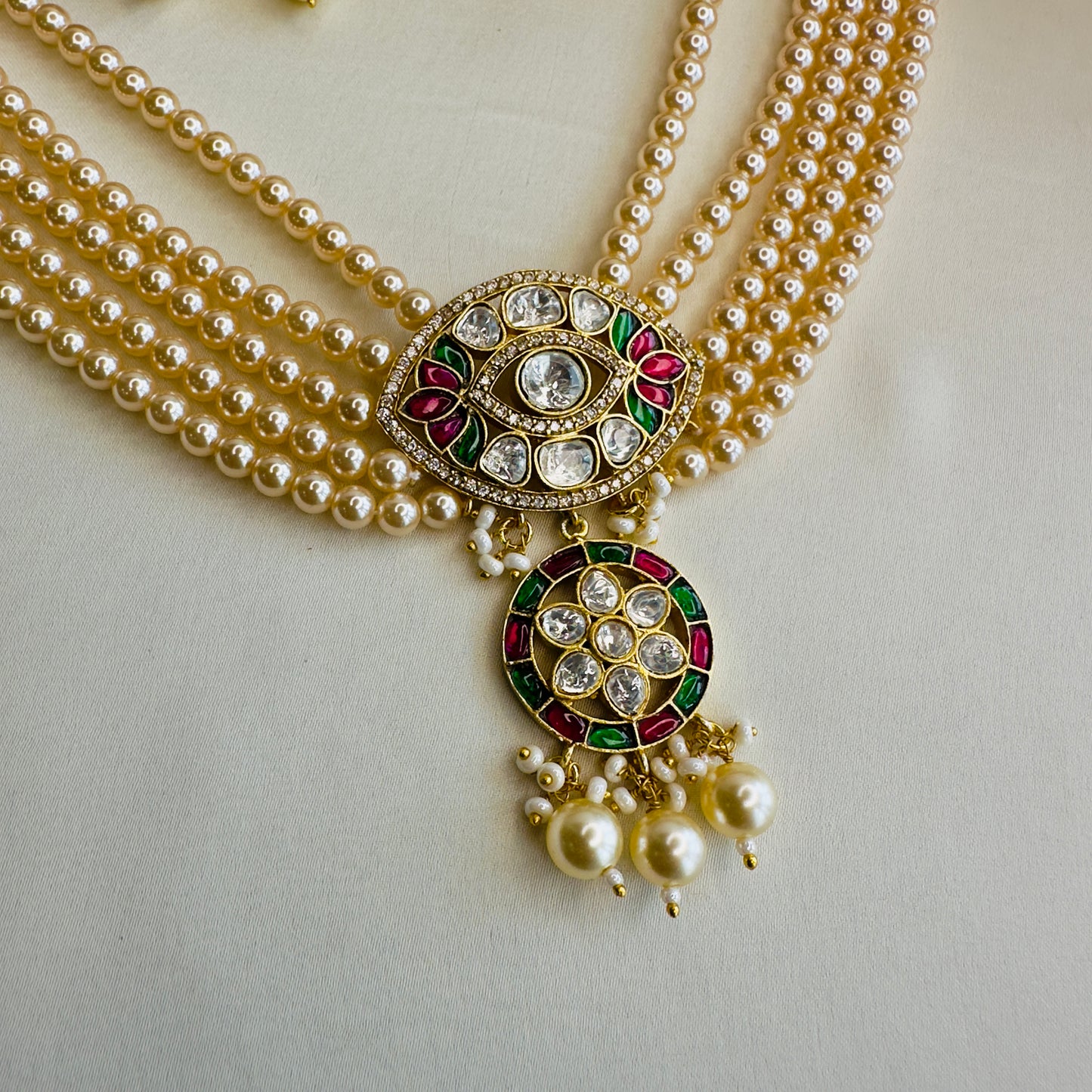Four Layer Pearl Mala with Jadau Pendant Set