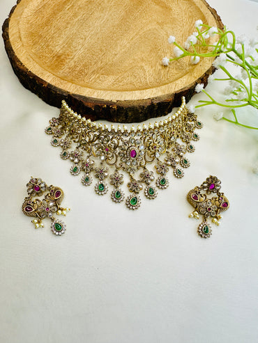 Antique Gold Polish AD Stone Choker Set