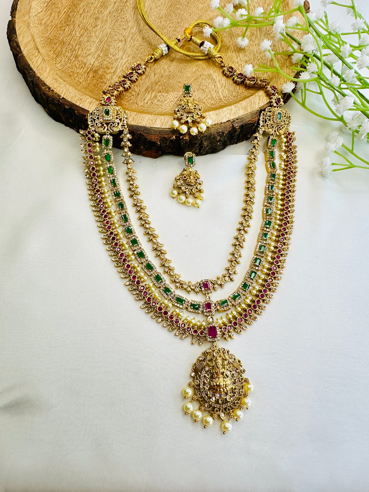 Temple Multilayer Necklace Set