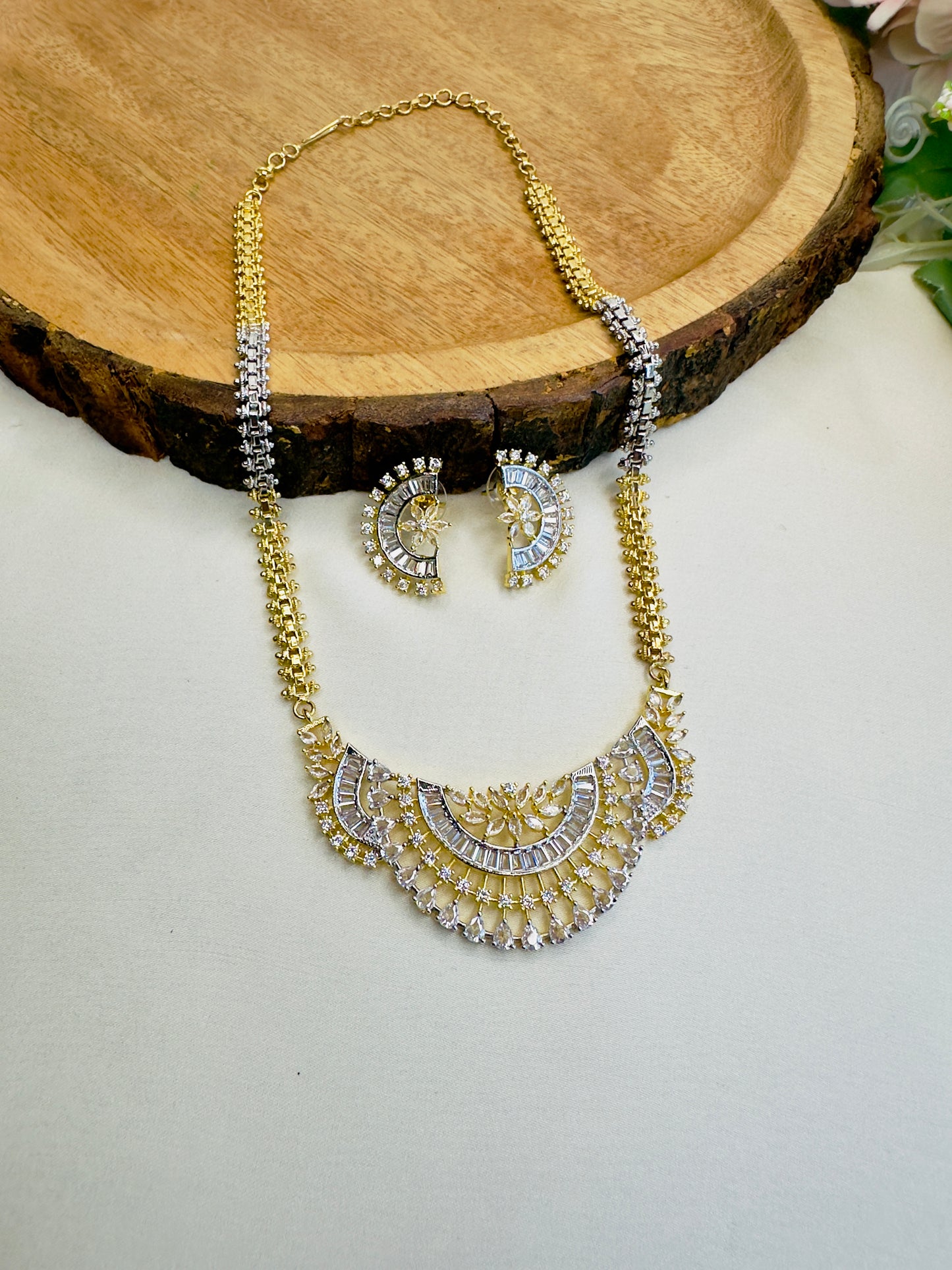 AD Pendant Necklace Set