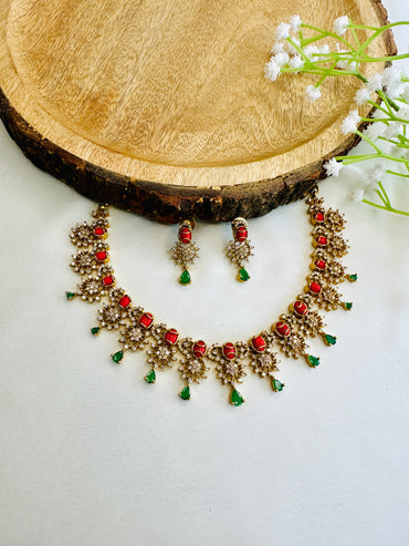 Coral Green Necklace Set