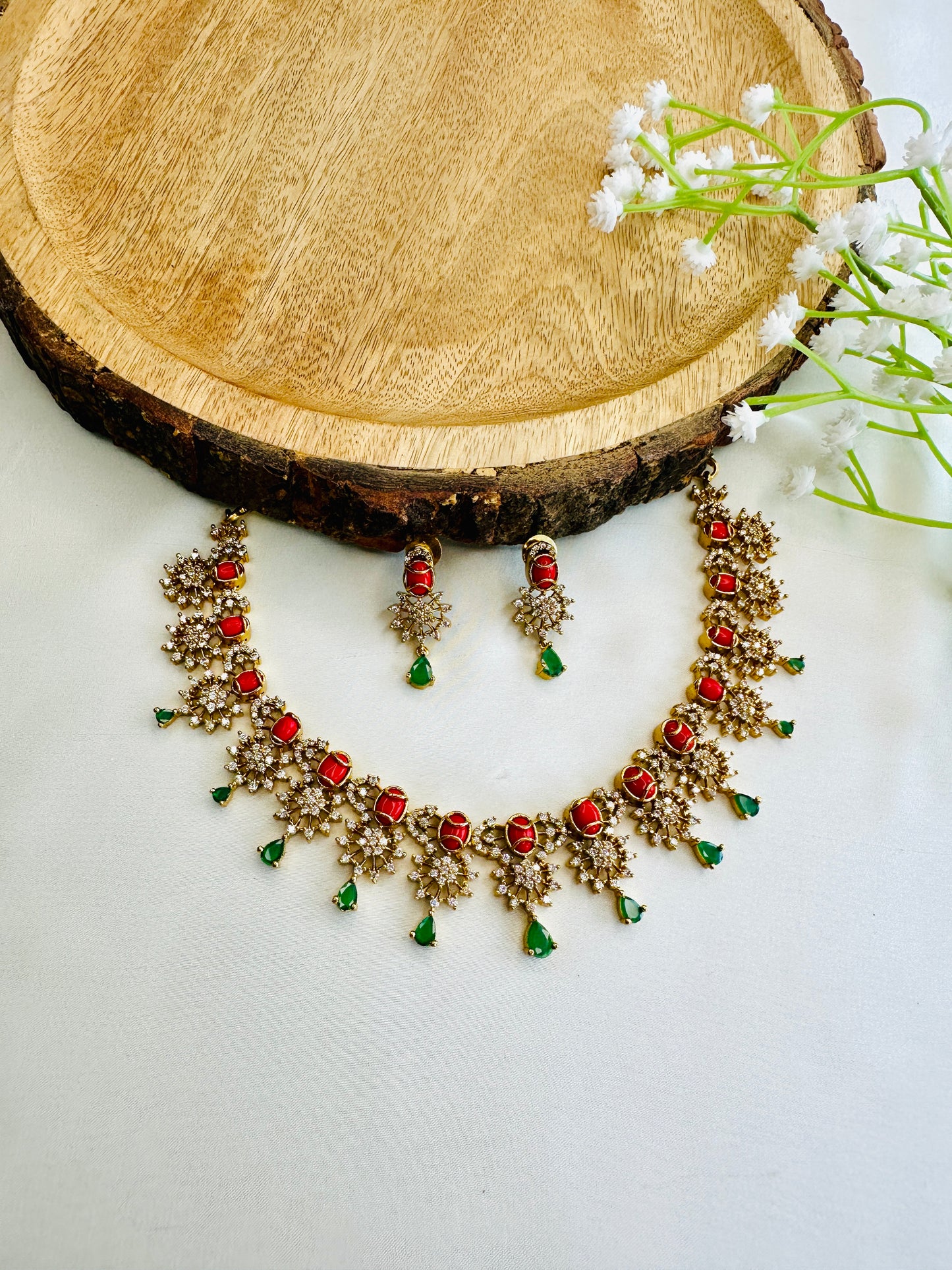 Coral Green Necklace Set