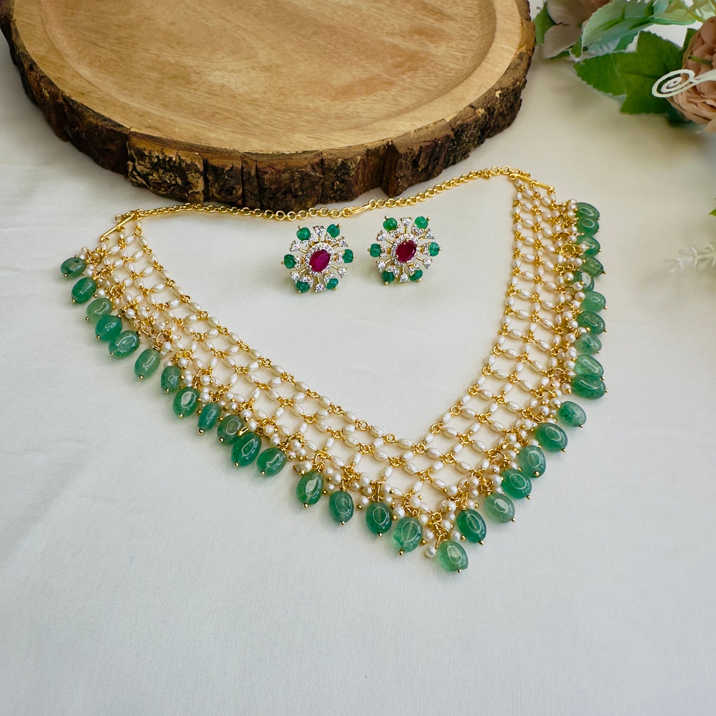 Pearl Layered Necklace Set