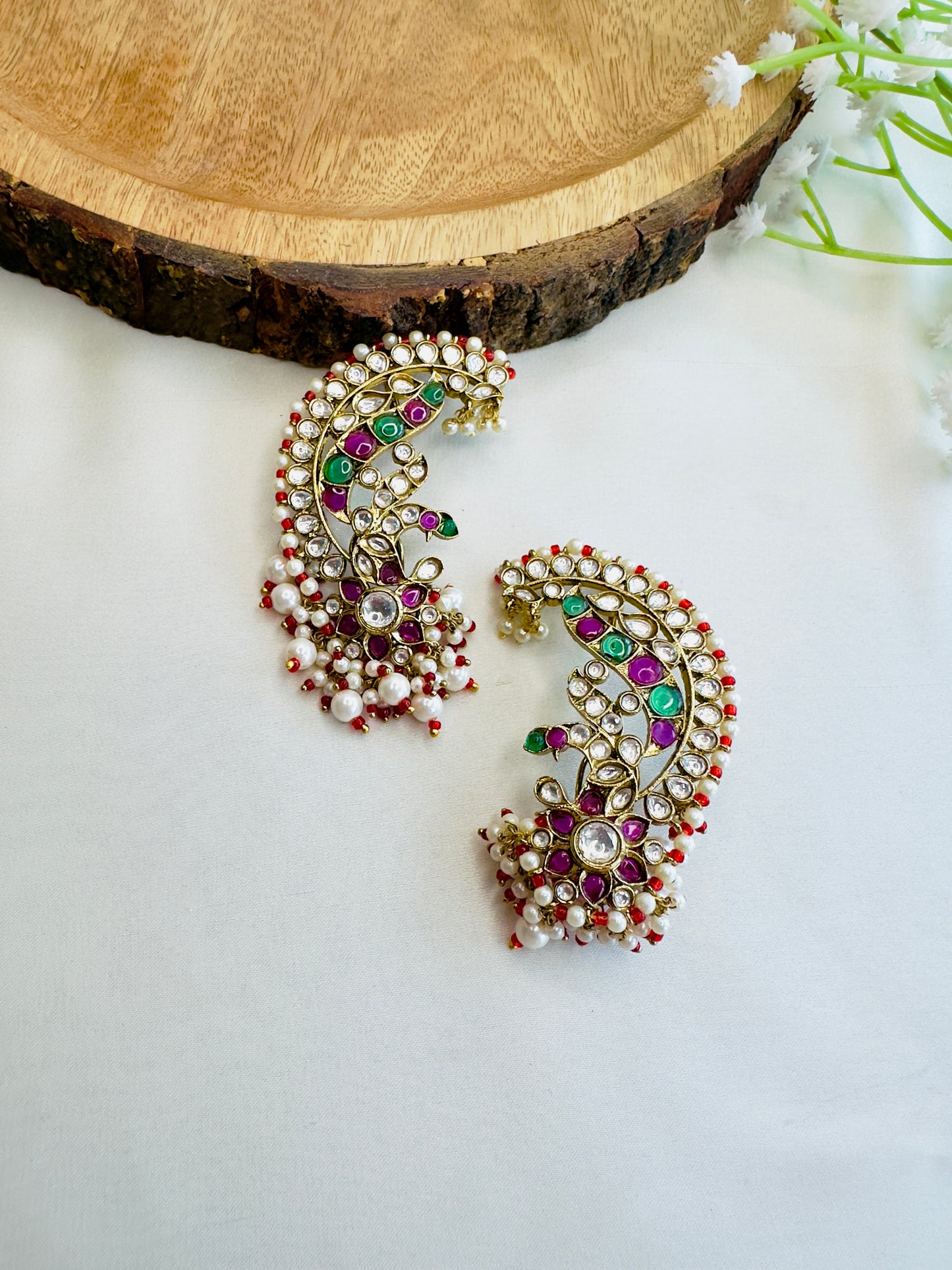 Kemp Multicolor Ear cuff