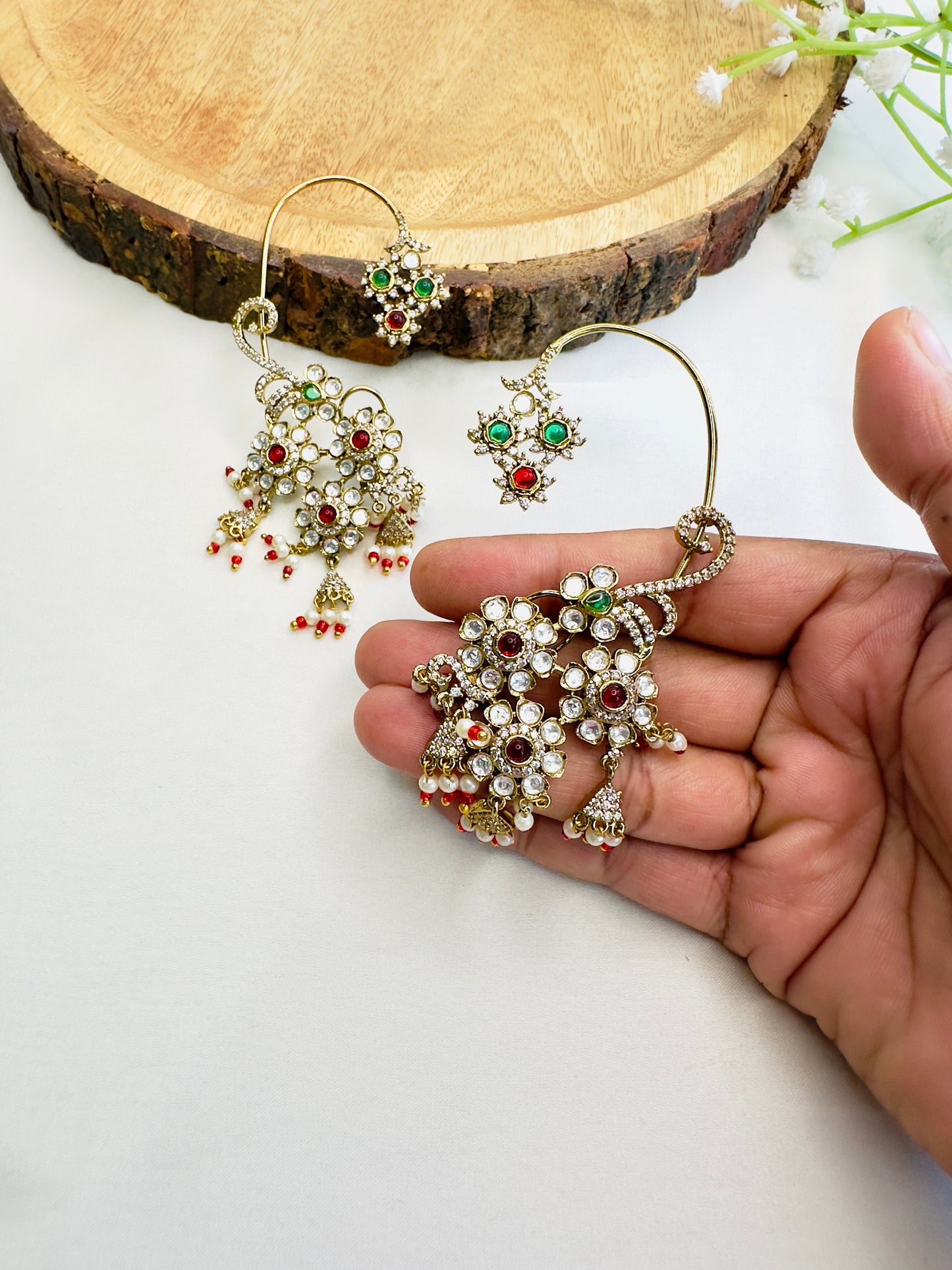 Beautiful Delicate Design Ear Cuff