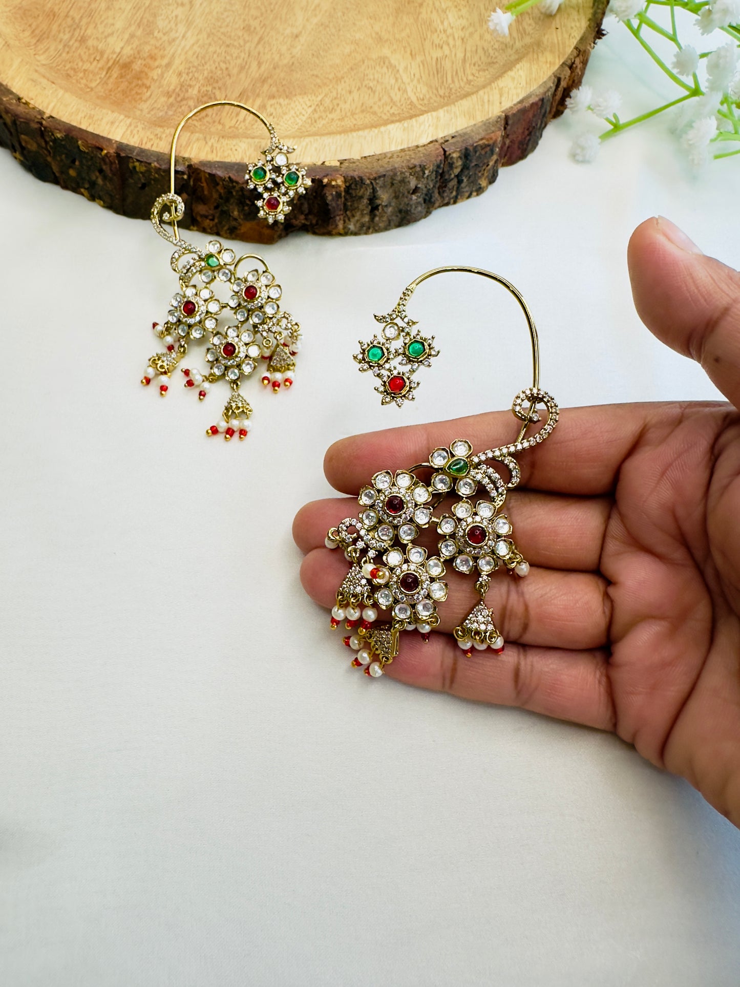 Beautiful Delicate Design Ear Cuff