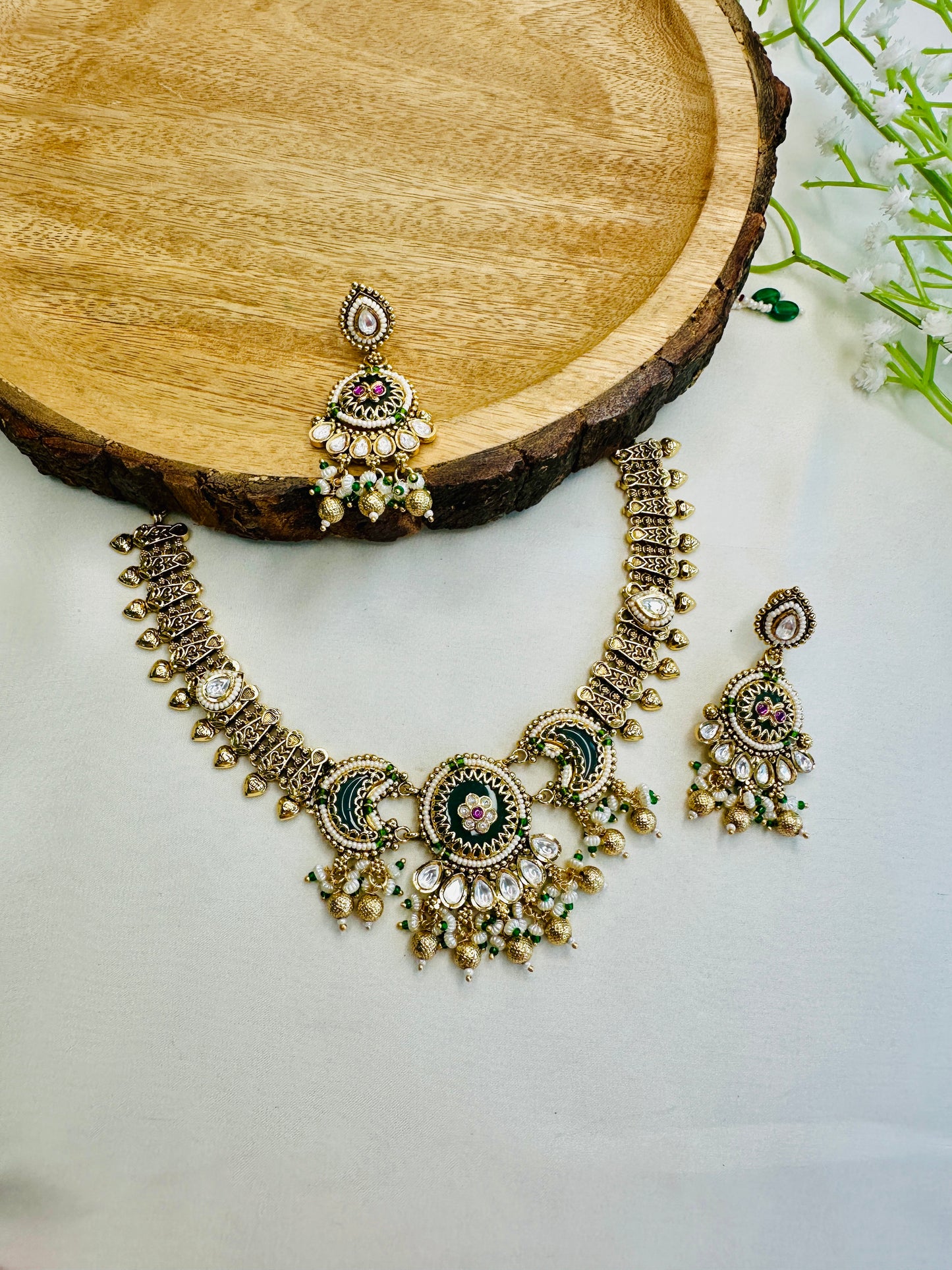 Two Moon Rajwadi Necklace Set