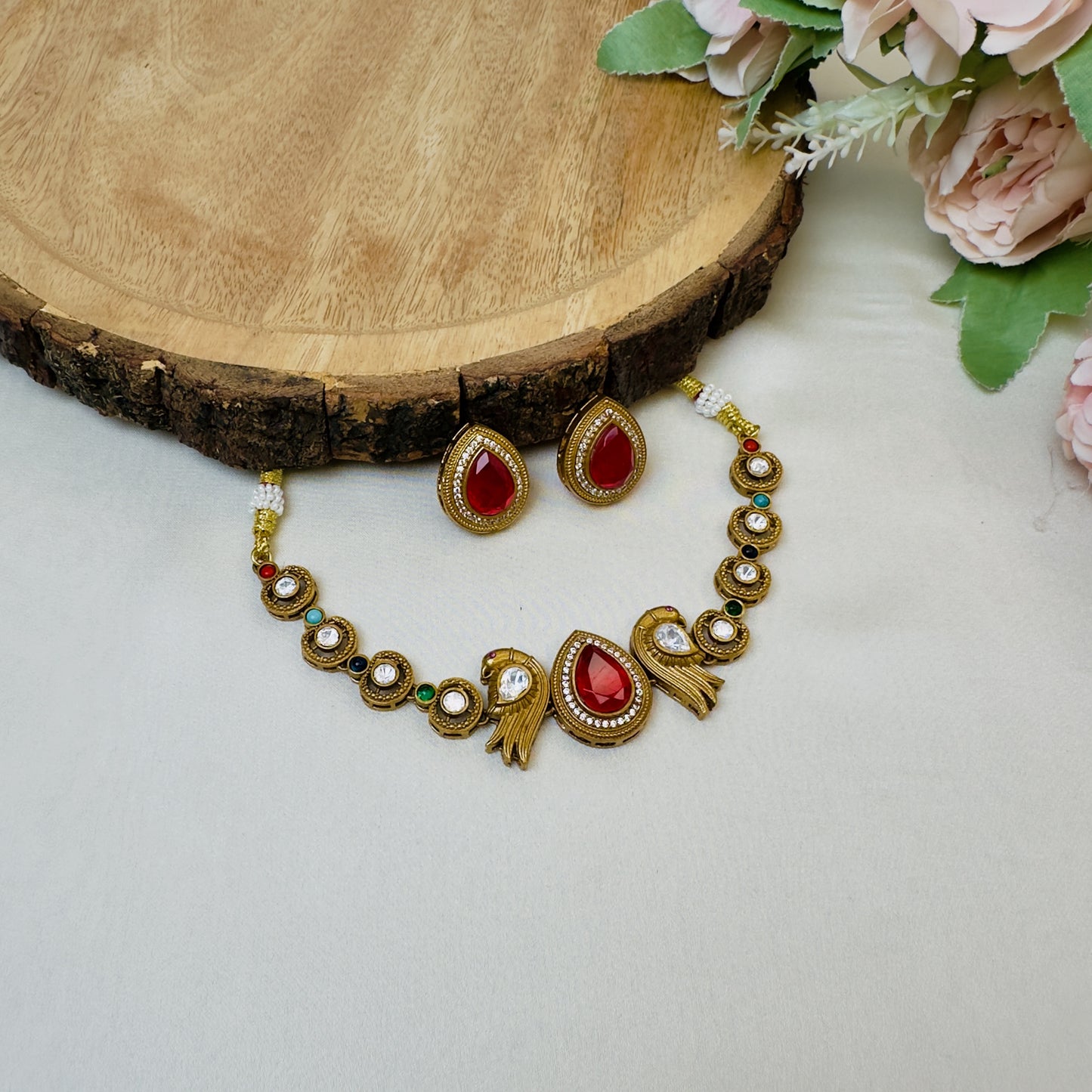 Bird Motif Doublet Short Necklace Set