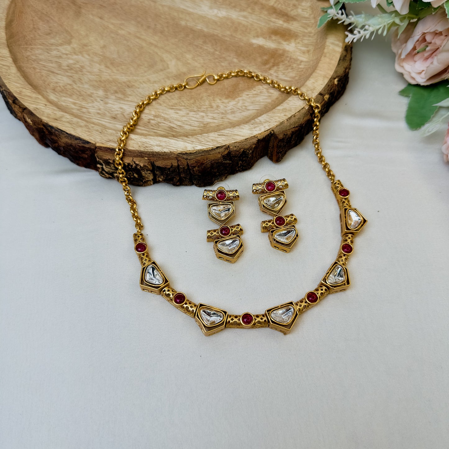 Uncut Kundan Hasli set