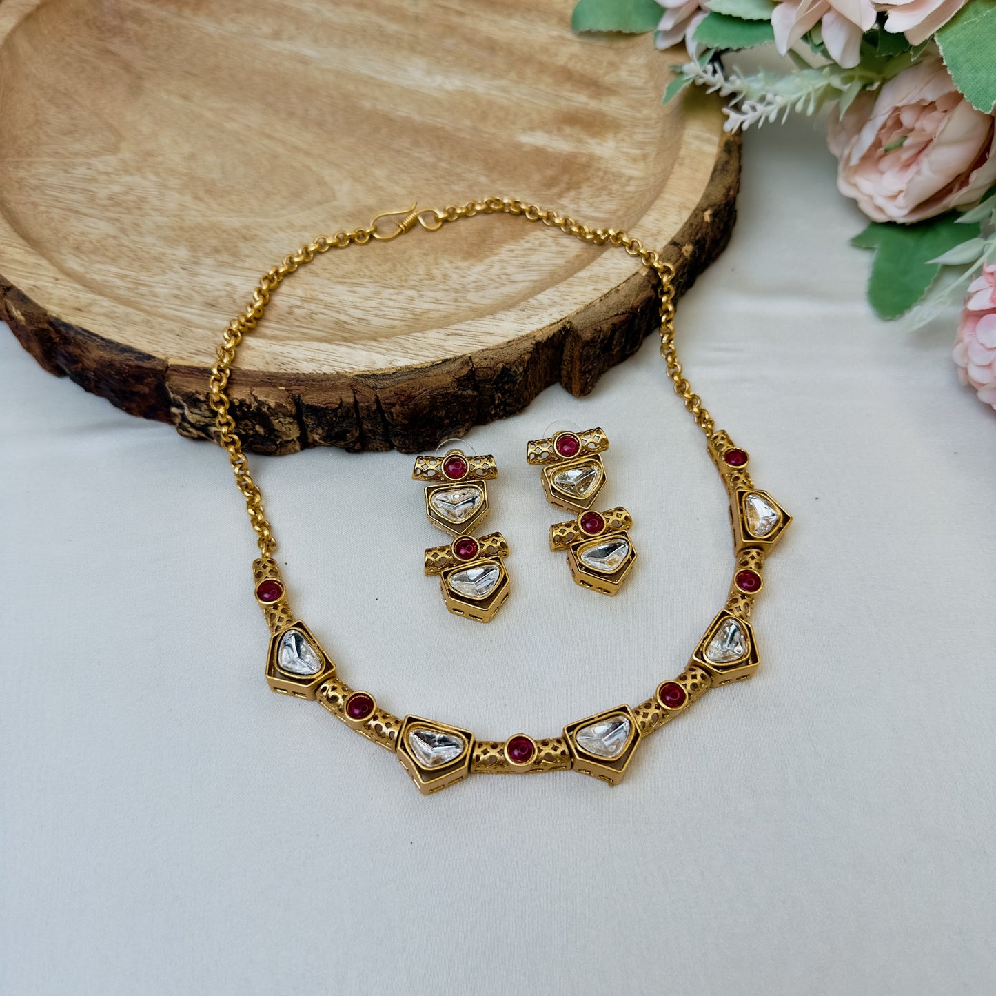 Uncut Kundan Hasli set