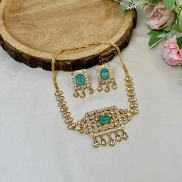 Kundan Choker/Necklace Set