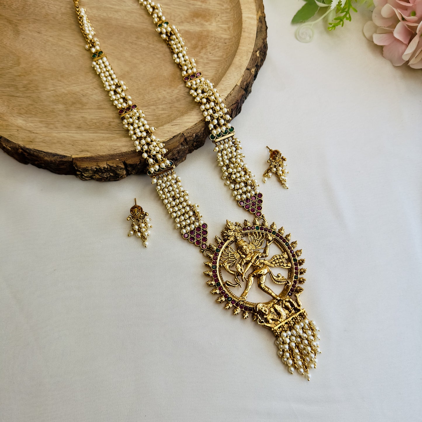 Temple Pearl Work Necklace Set