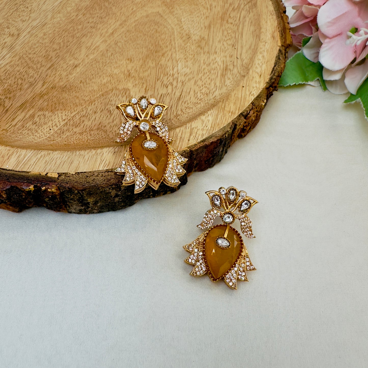 Doublet Stud Pattern Earrings
