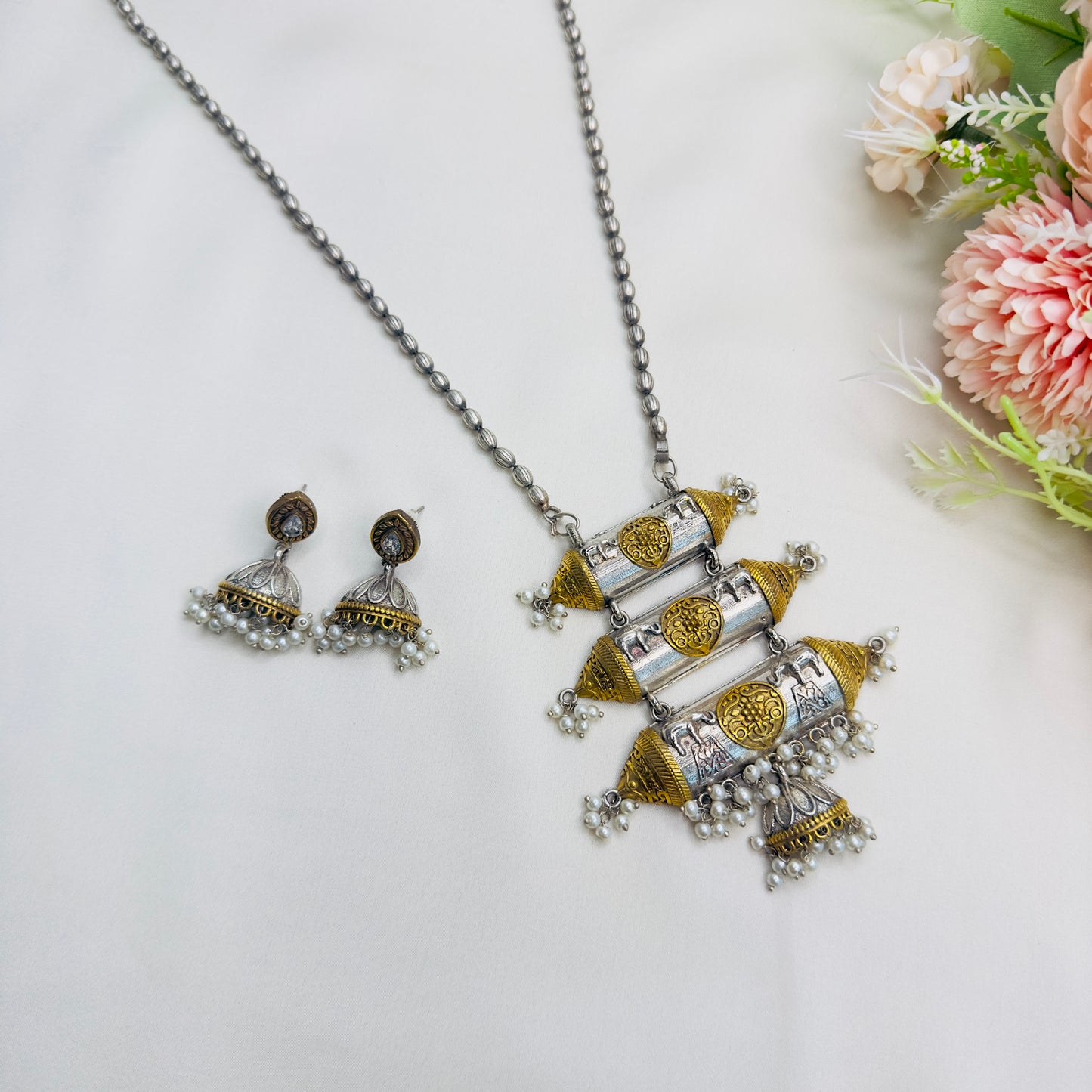 Dual Tone Silver Chain Pendant Set