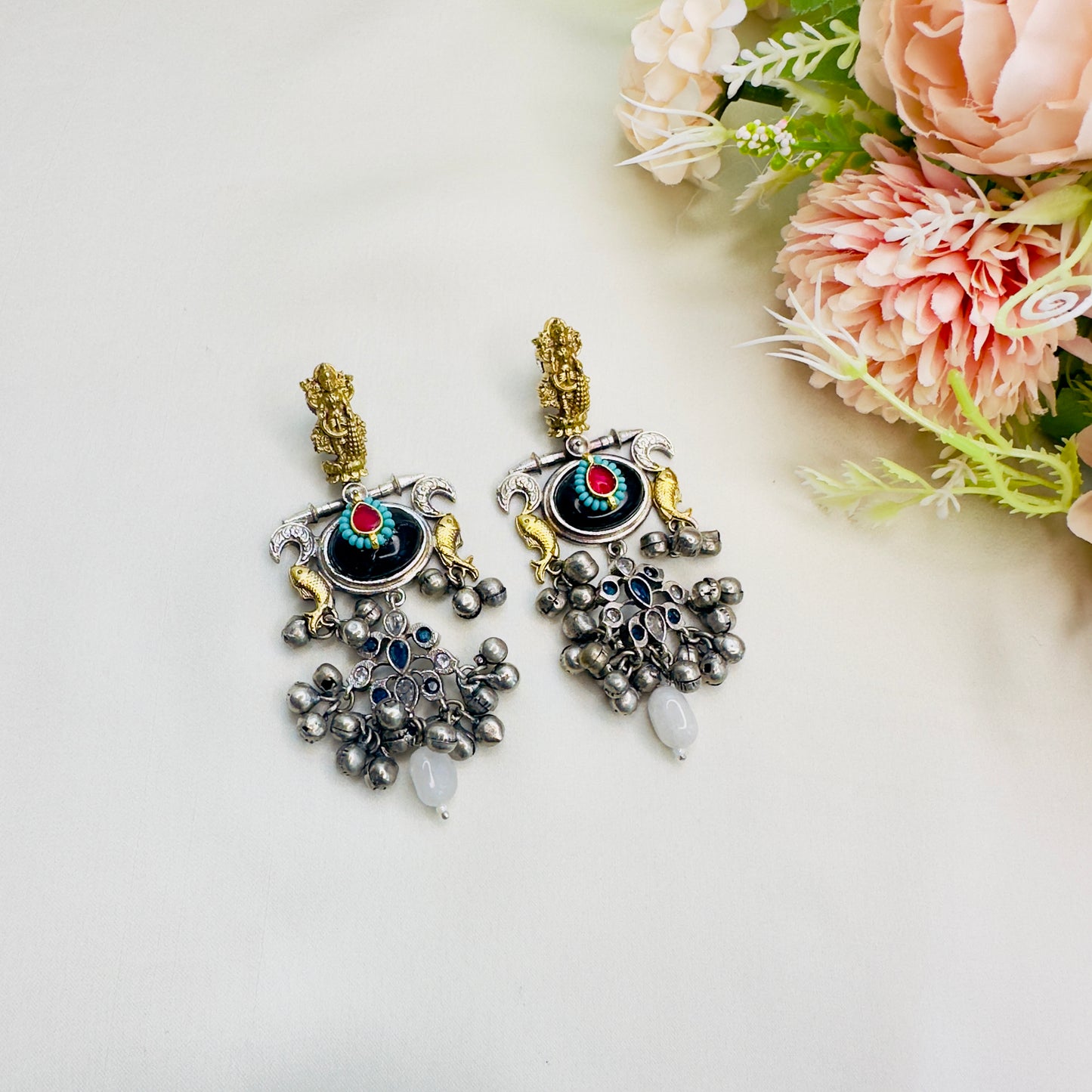 Animal Motif Black Silver Hasli Set