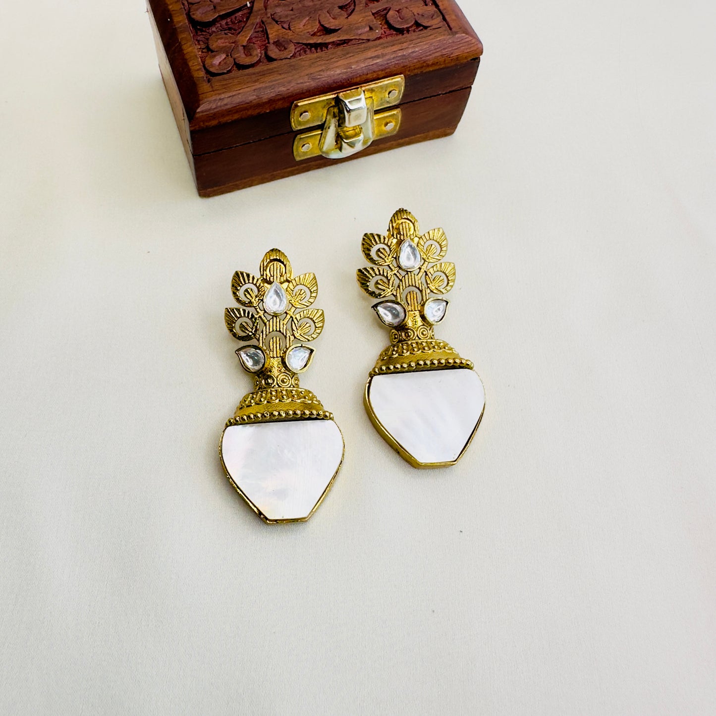 Kundan Antique Gold polish Earrings