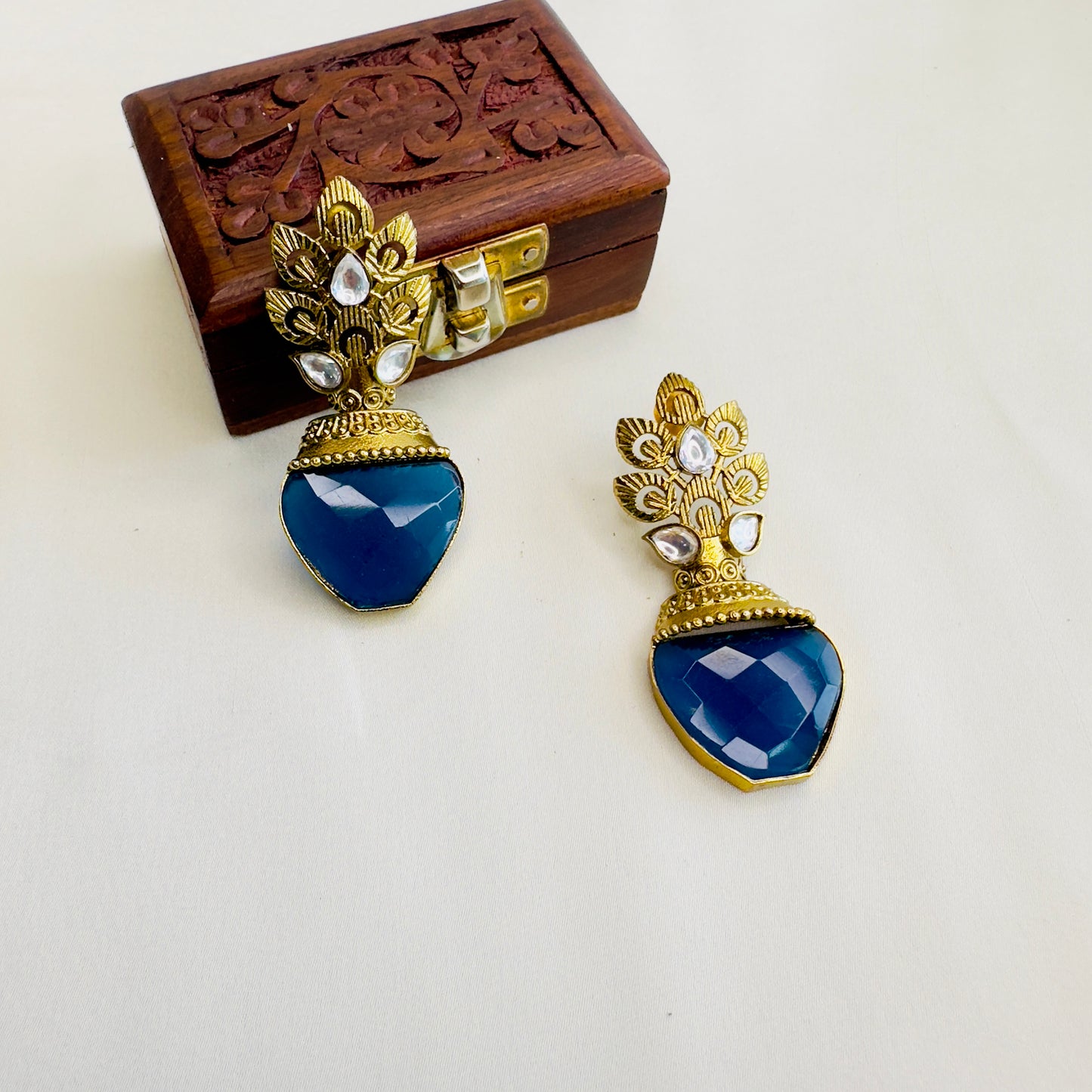 Kundan Antique Gold polish Earrings