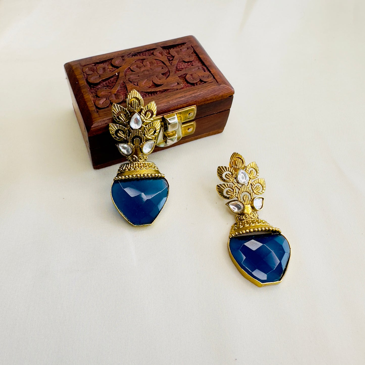 Kundan Antique Gold polish Earrings