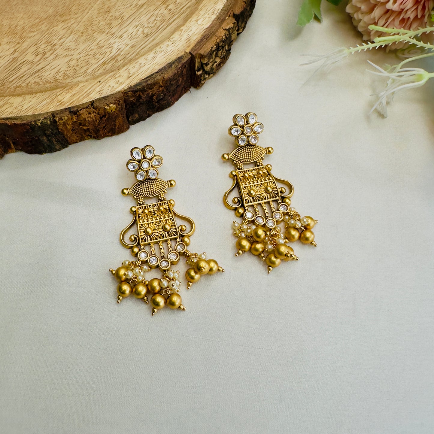 Beautiful Flower Design Earrings